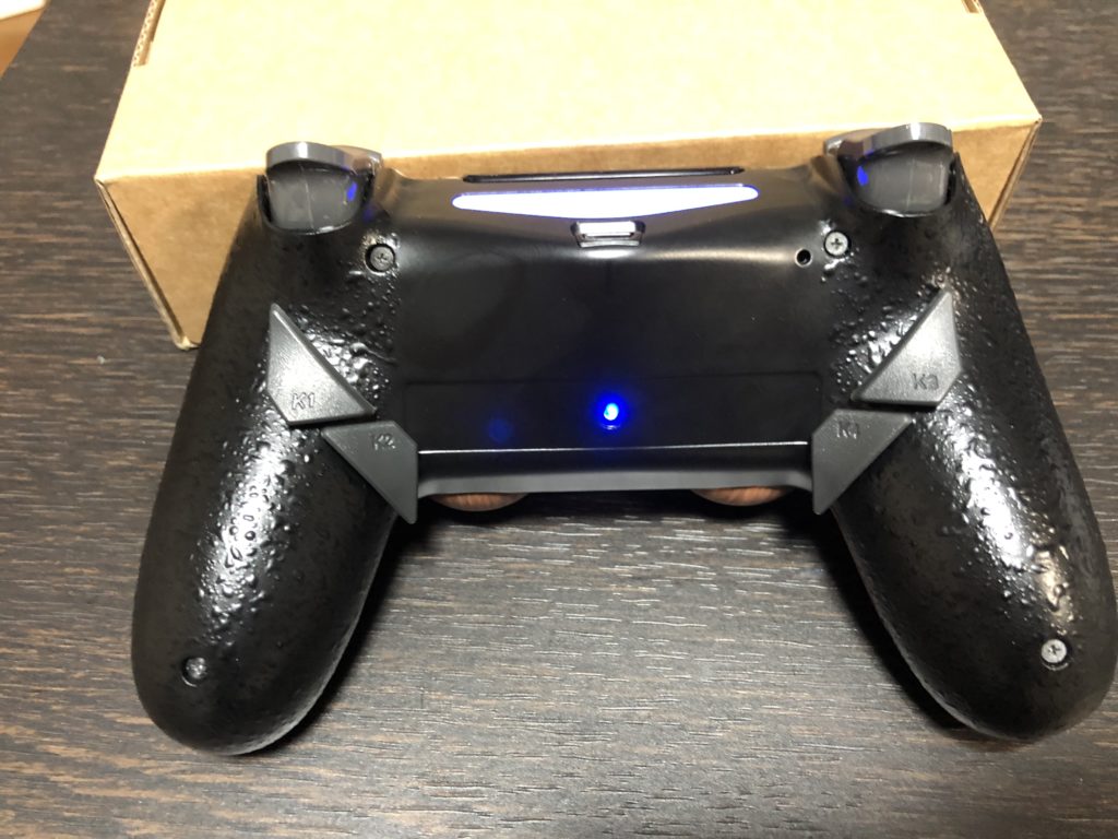 PS4 コントローラー用 リマッピング機能＆背面ボタン付きバックシェル