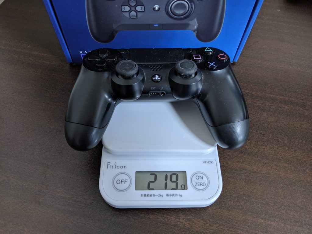 PS4コントローラー重量